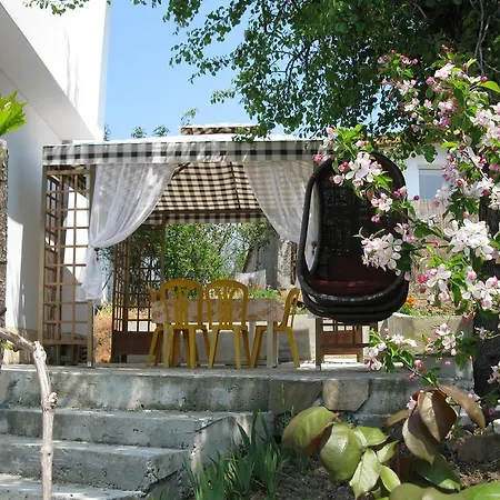 Guest house самостоятелна Rezovo